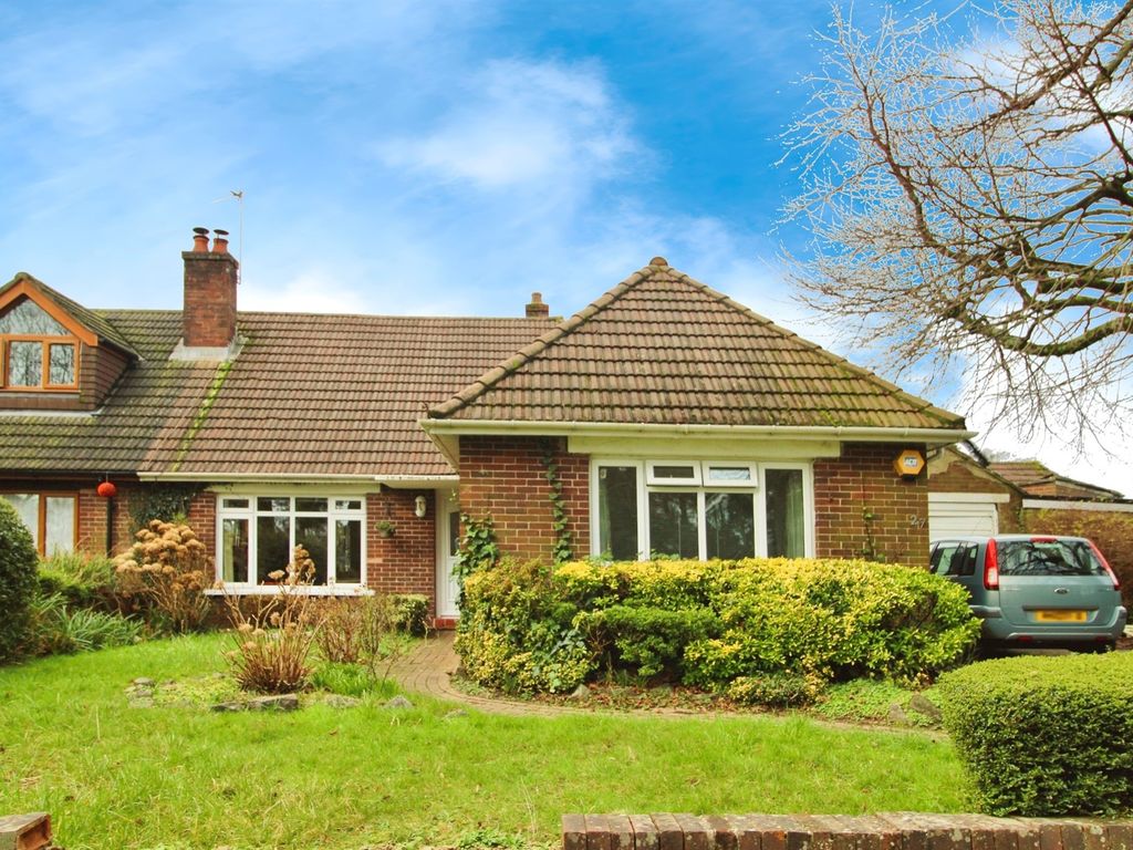 3 bed detached bungalow for sale in Llanrumney Avenue, Llanrumney
