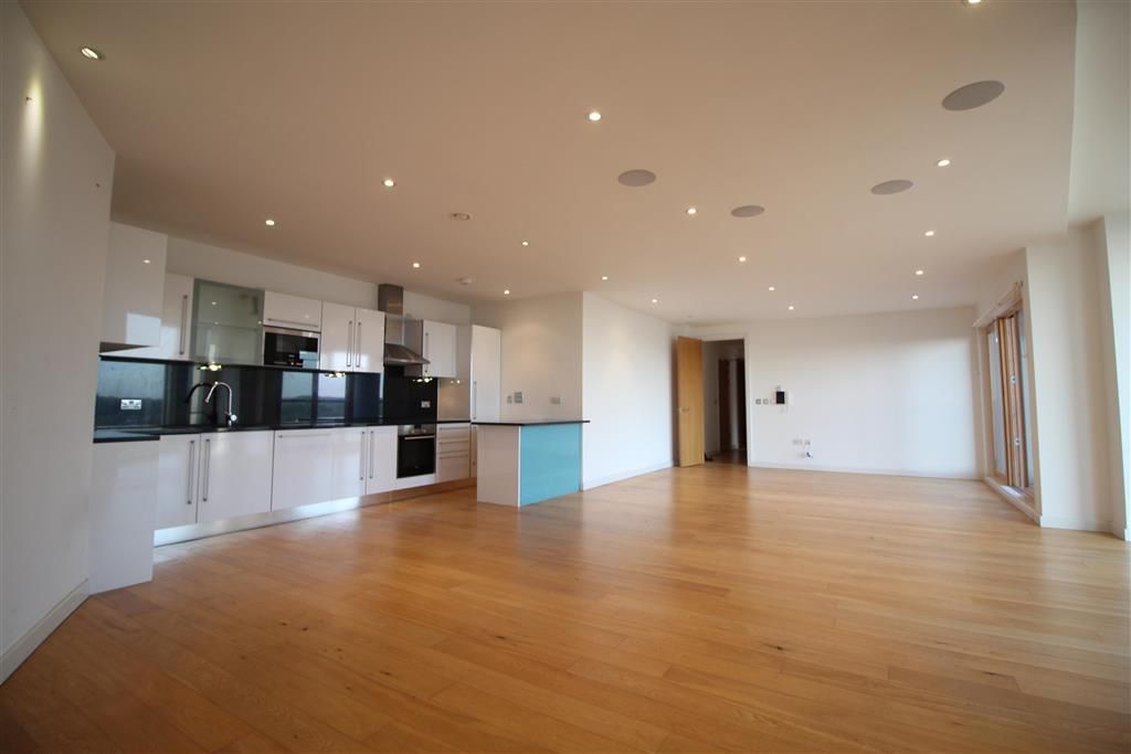 Altyre Road Croydon Surrey CR0  