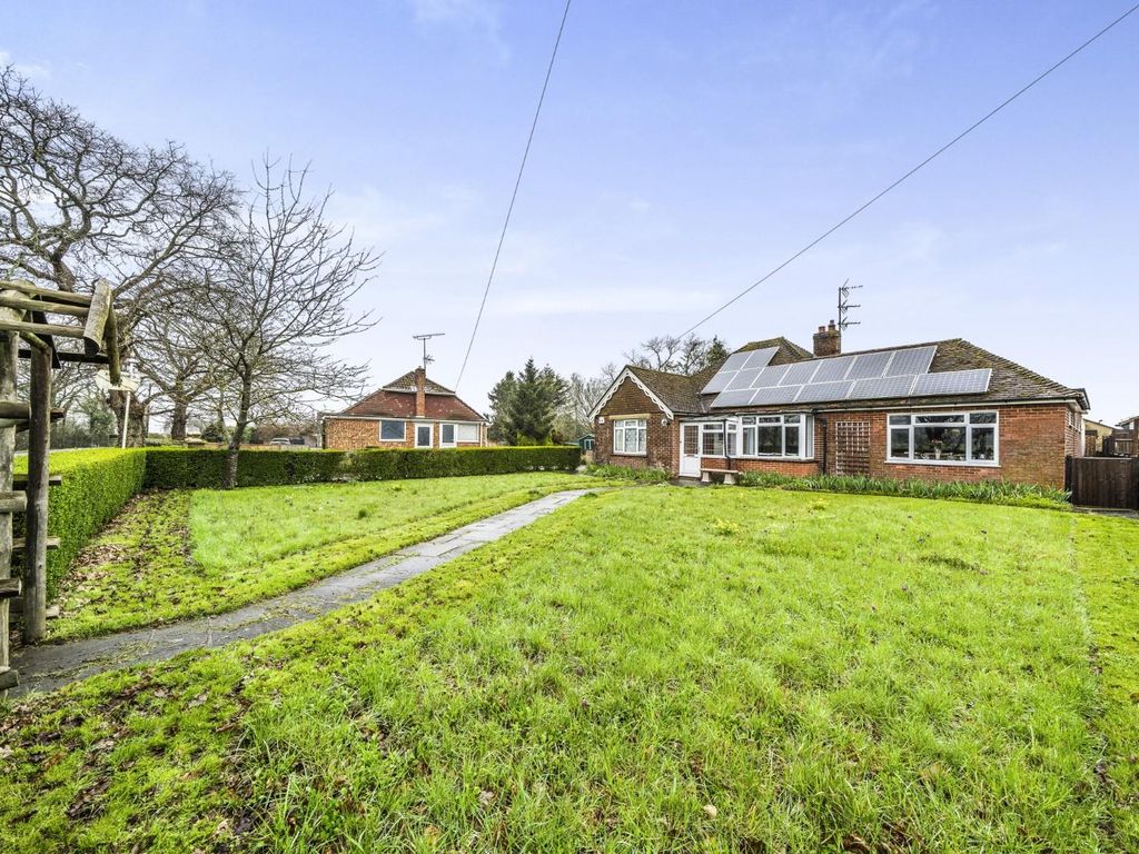 3 bed detached bungalow for sale in Magpie Hall Road, Stubbs Cross, Ashford TN26 Zoopla