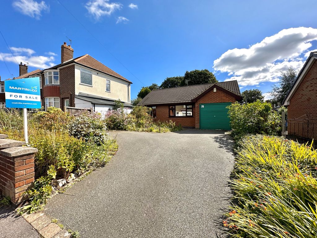 3 bed detached bungalow for sale in Fairfield Road, Hugglescote