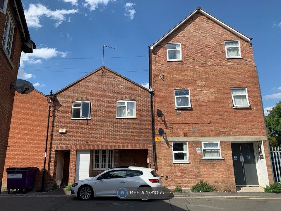 1 bed flat to rent in Balsall Street East, Bedford MK40, £795 pcm Zoopla