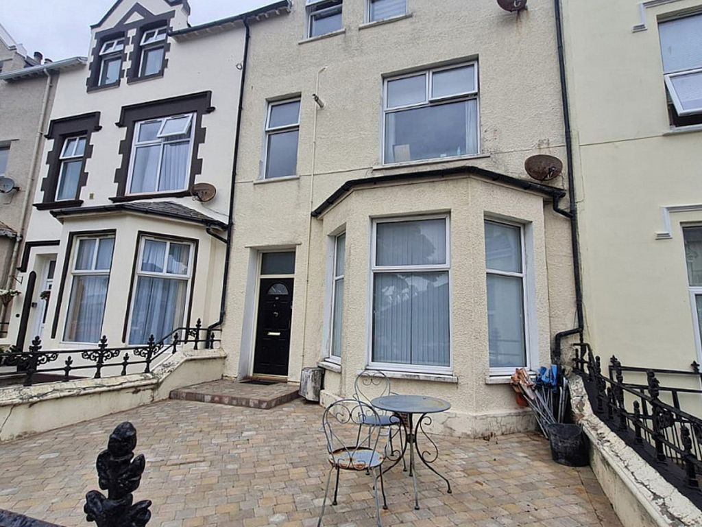 5 bed terraced house for sale in 16 Kensington Road, Douglas IM1, £