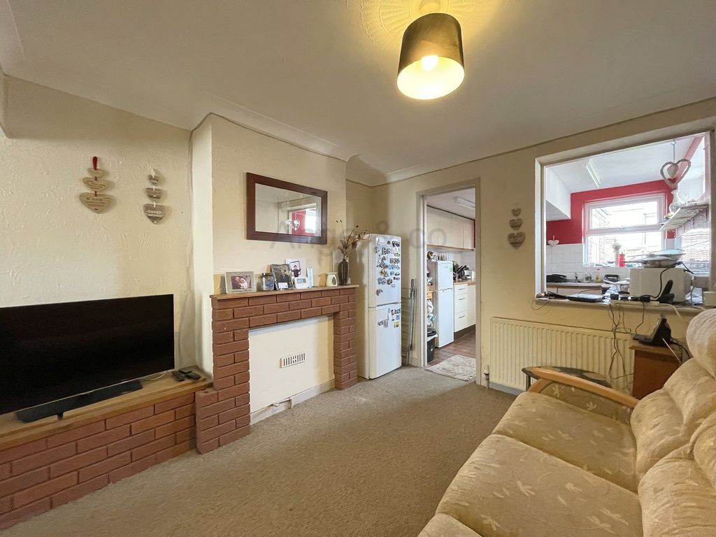 3 bed terraced house for sale in Lorne Road, Lowestoft NR33 Zoopla