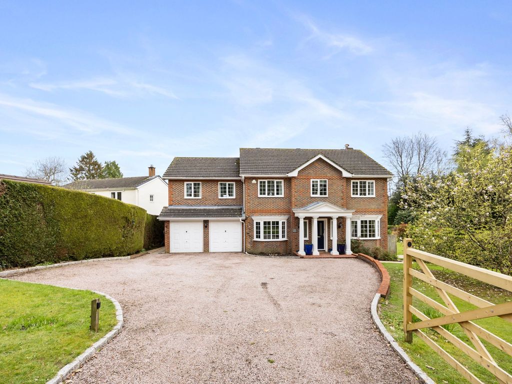 4 bed detached house for sale in The Drive, Maresfield TN22, £1,300,000