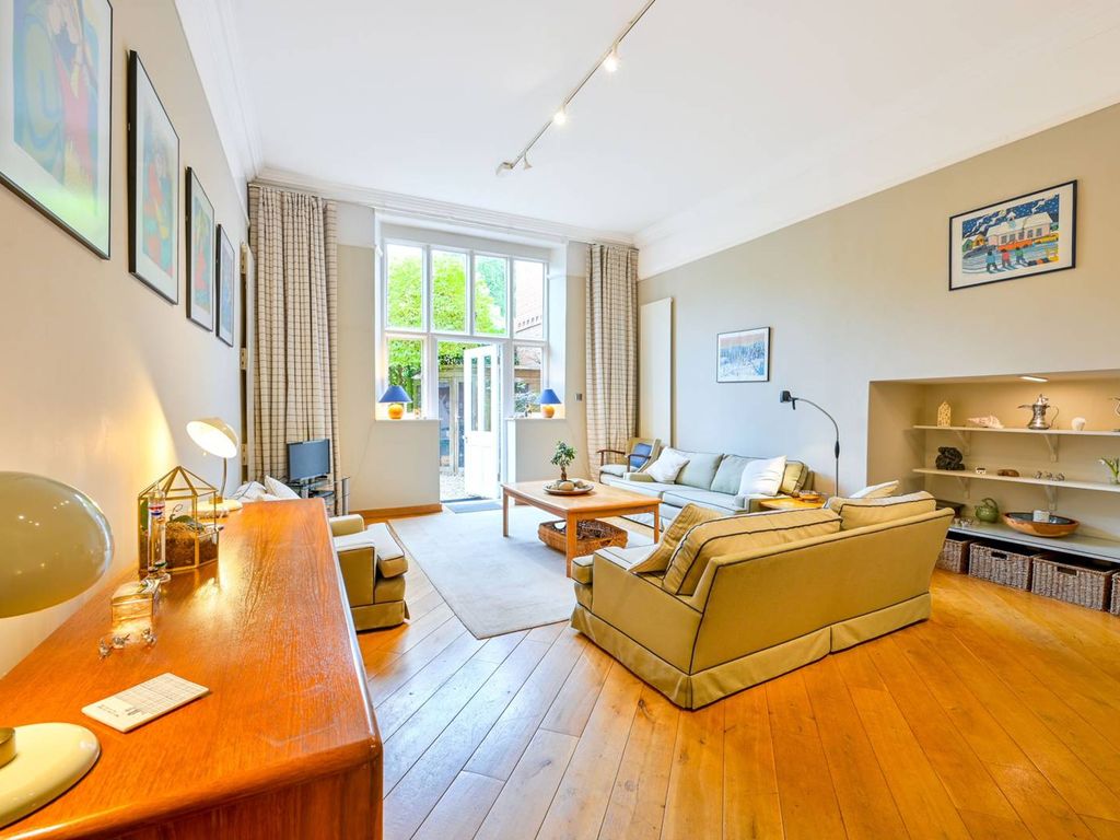 2 bed for sale in Coombe House, Coombe, Kingston Upon Thames