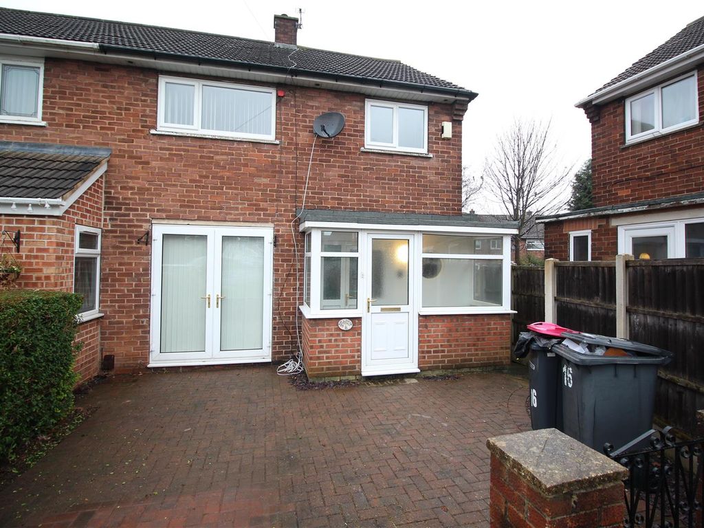 3 bed end terrace house to rent in Oakwood Crescent, Rawmarsh