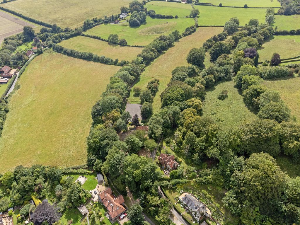 3 bed detached house for sale in Kite Hill, Selborne, Alton GU34, £1,175,000 Zoopla