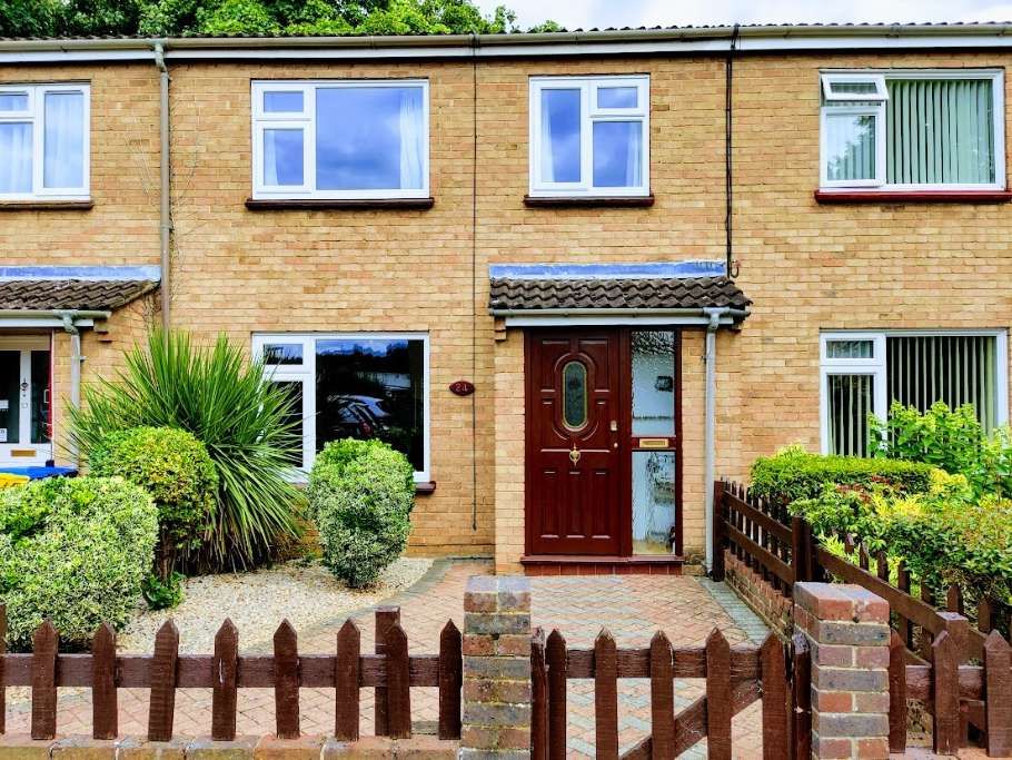 Frithwald Road, Chertsey KT16  