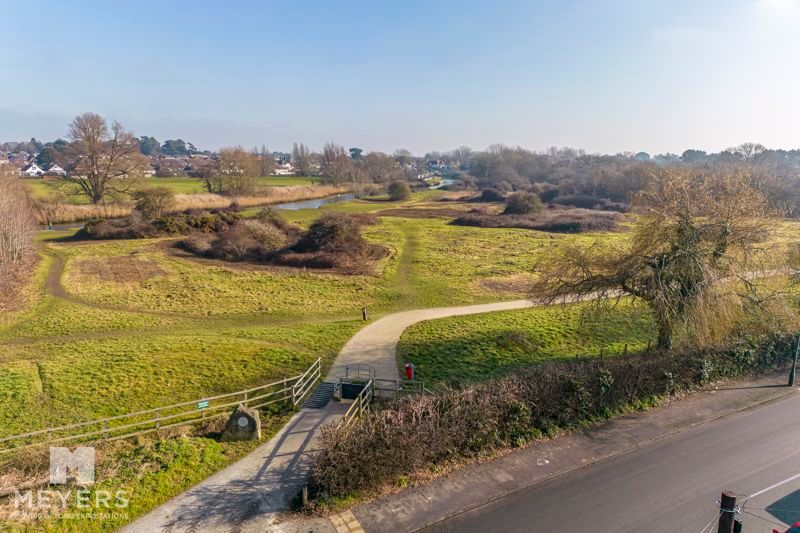 4 bed property for sale in Iford Lane, Southbourne BH6 Zoopla