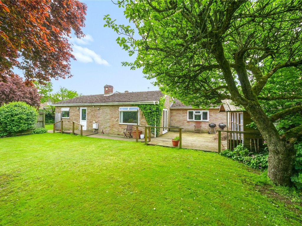 3 bed bungalow for sale in Moors Close, Ducklington, Witney OX29 Zoopla