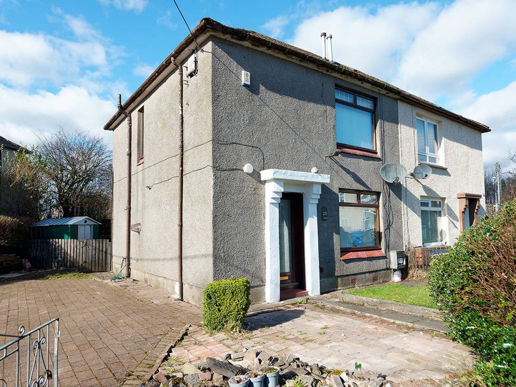 3 bed semidetached house for sale in Longbar Avenue, Glengarnock