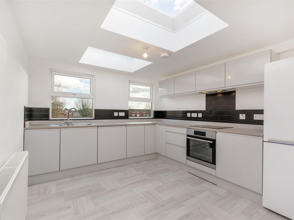 2 bed flat for sale in Maple Road, Penge SE20 Zoopla
