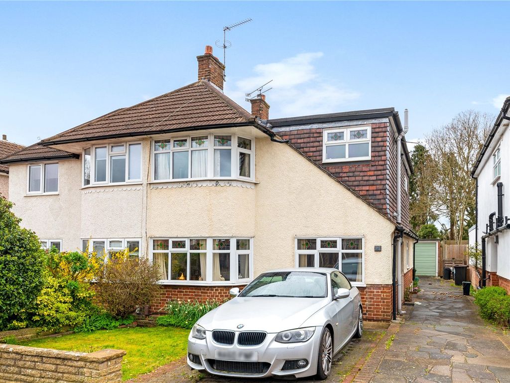 3 bed semidetached house for sale in Shepperton Road, Petts Wood