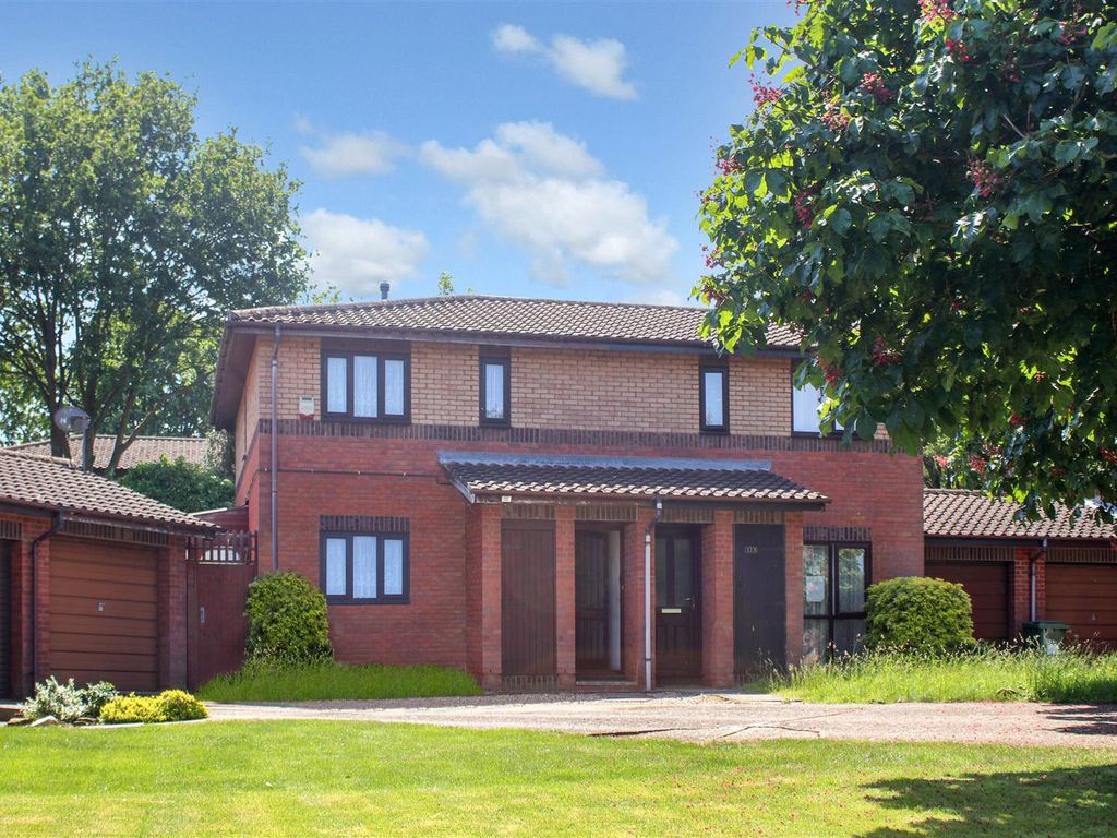 3 bed semidetached house for sale in Tadmarton, Downhead Park, Milton