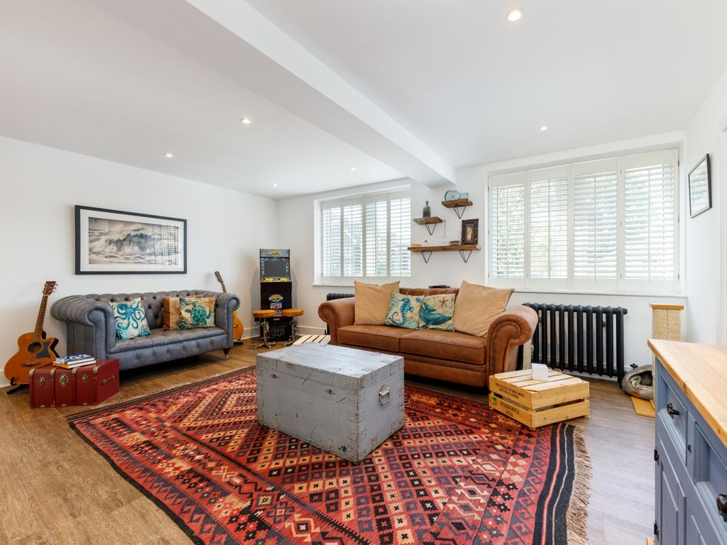 2 bed flat to rent in 87 Vincent Square, London SW1P Zoopla