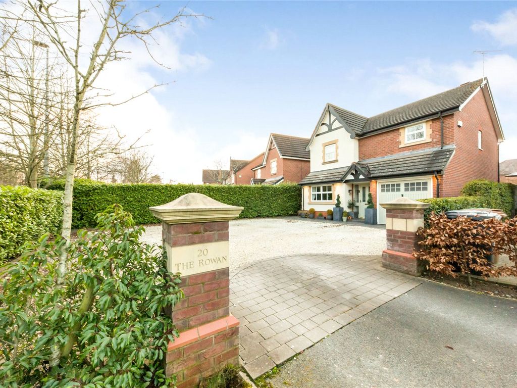 4 bed detached house for sale in Newland Way, Stapeley, Nantwich