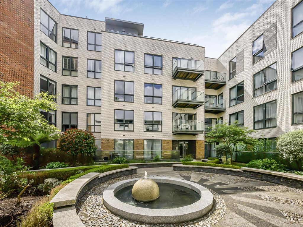 2 bed flat to rent in Brewery Lane, Twickenham TW1, £2,500 pcm Zoopla