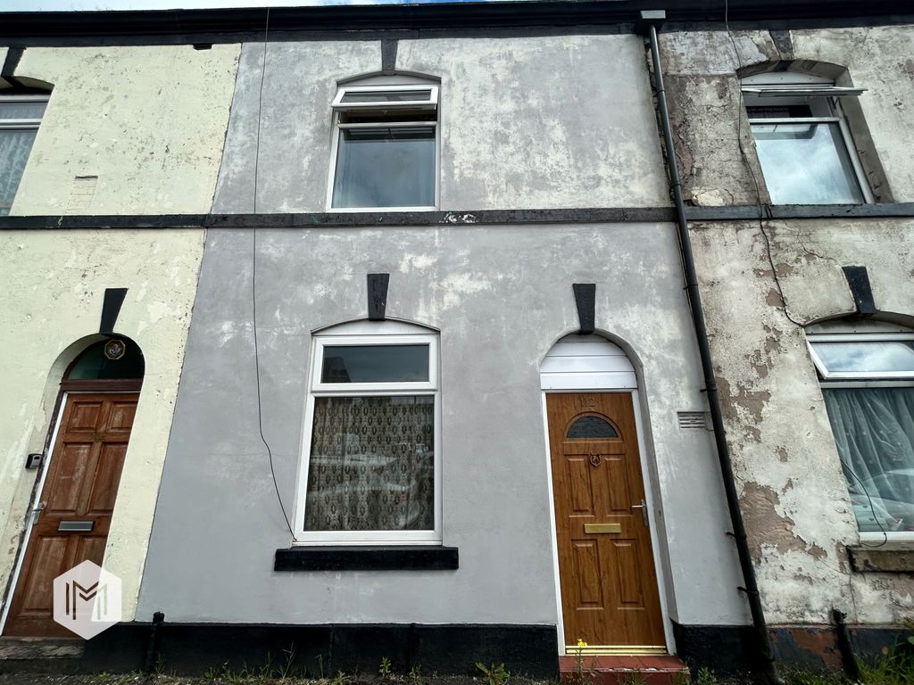 2 bed terraced house for sale in York Street, Bury, Greater Manchester BL9, £100,000 Zoopla