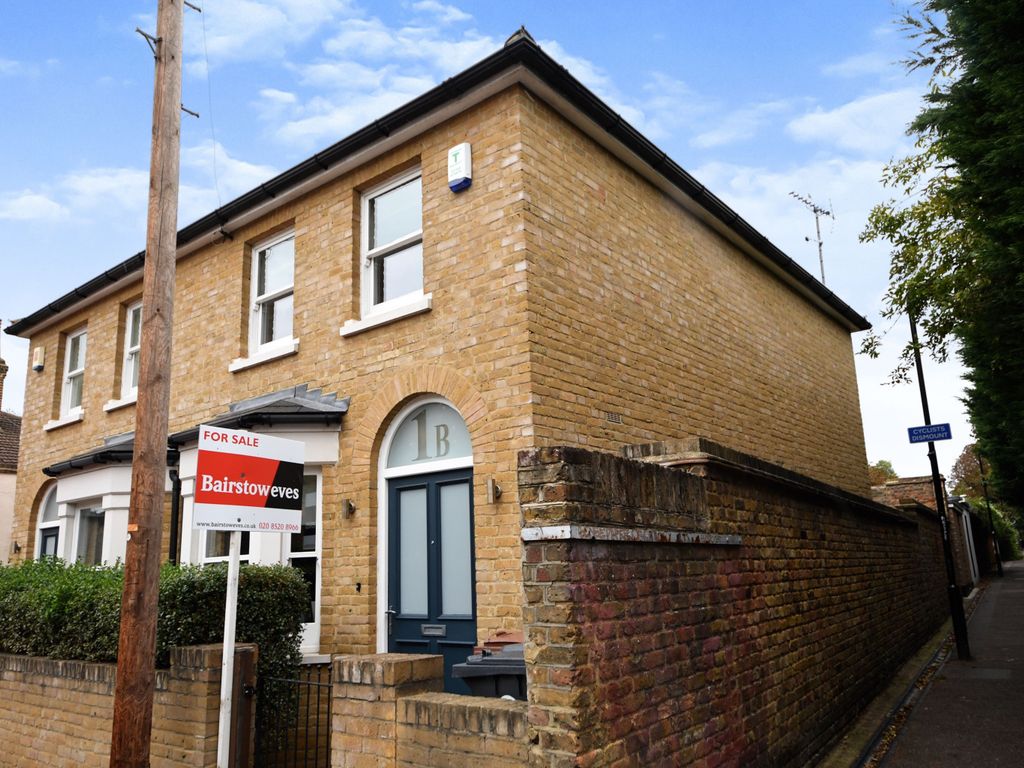 2 bed semidetached house for sale in Maynard Road, Walthamstow, London