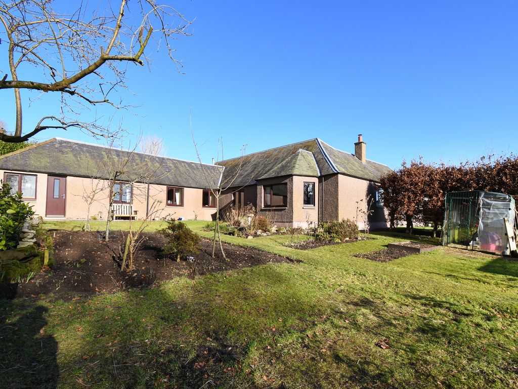 3 bed detached bungalow for sale in Westbank, Westmuir, Kirriemuir DD8