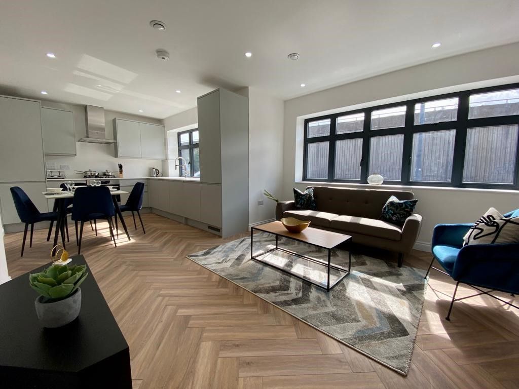 Station Approach, Oldfield Lane North, Greenford UB6