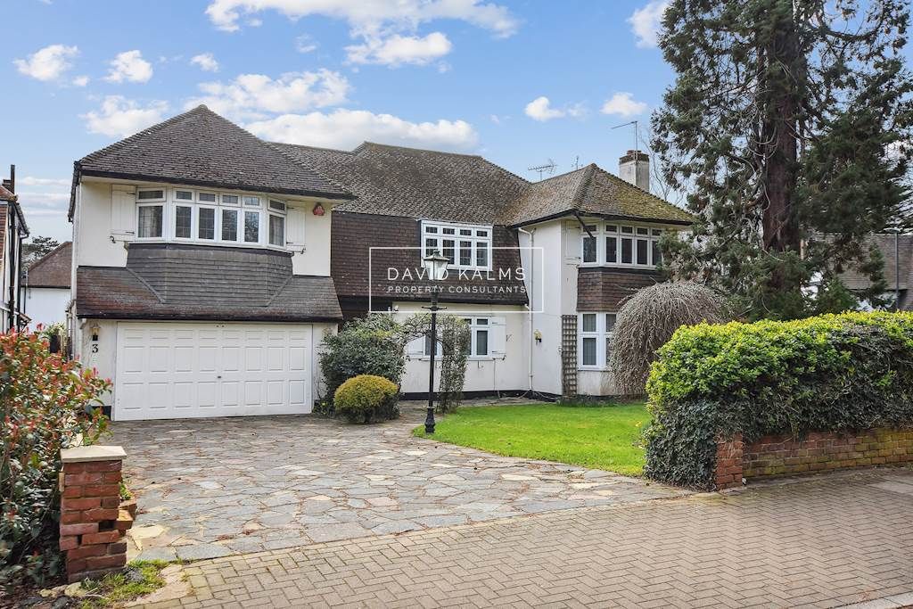 4 bed detached house for sale in Canons Drive, Edgware HA8 Zoopla