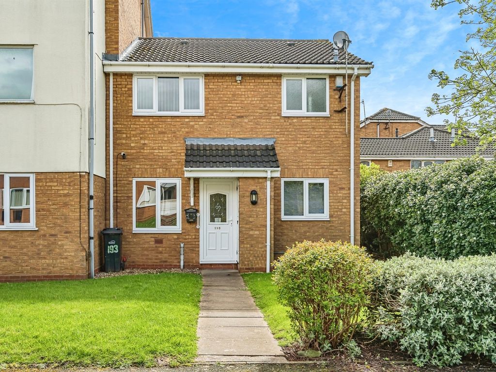 1 bed semidetached house for sale in Foxdale Drive, Brierley Hill DY5