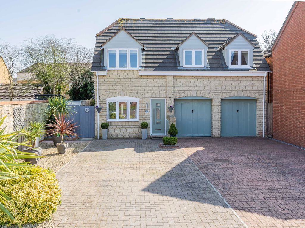 2 bed detached house for sale in Dewfalls Drive, Bradley Stoke, Bristol