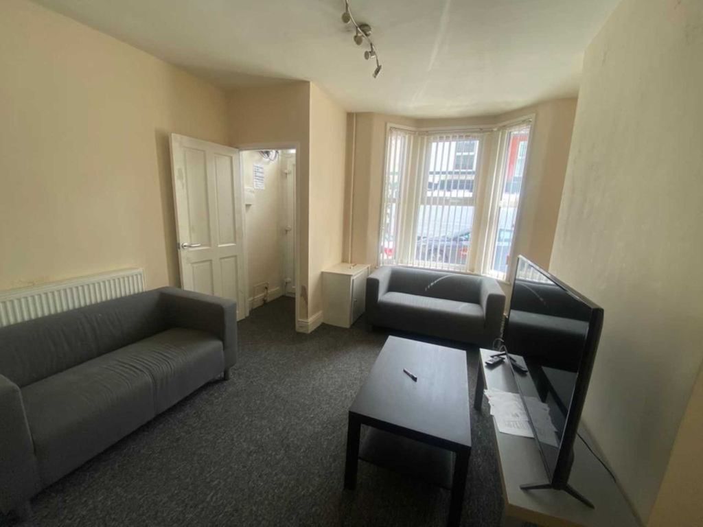 2 bed terraced house to rent in Methuen Street, Liverpool L15 Zoopla