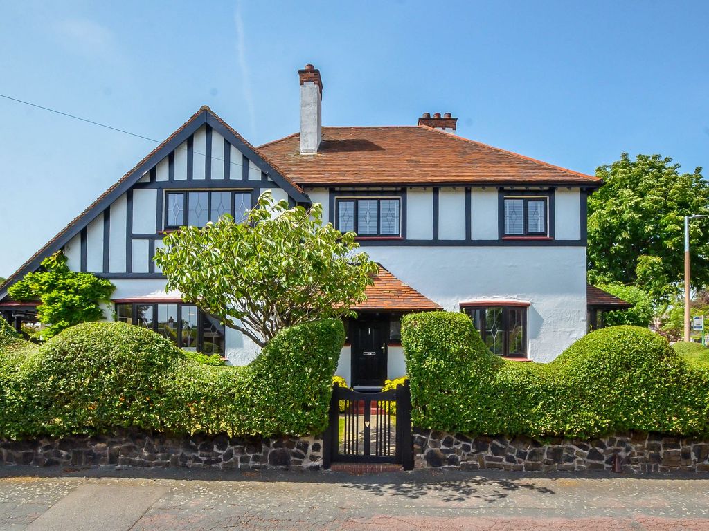 4 bed detached house for sale in Thorpe Hall Avenue, SouthendOnSea
