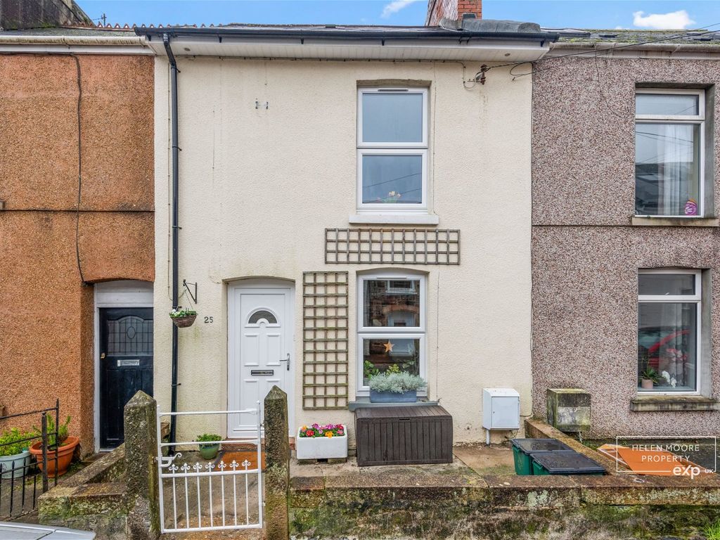 2 bed cottage for sale in Park Street, Ivybridge, Devon PL21, £245,000