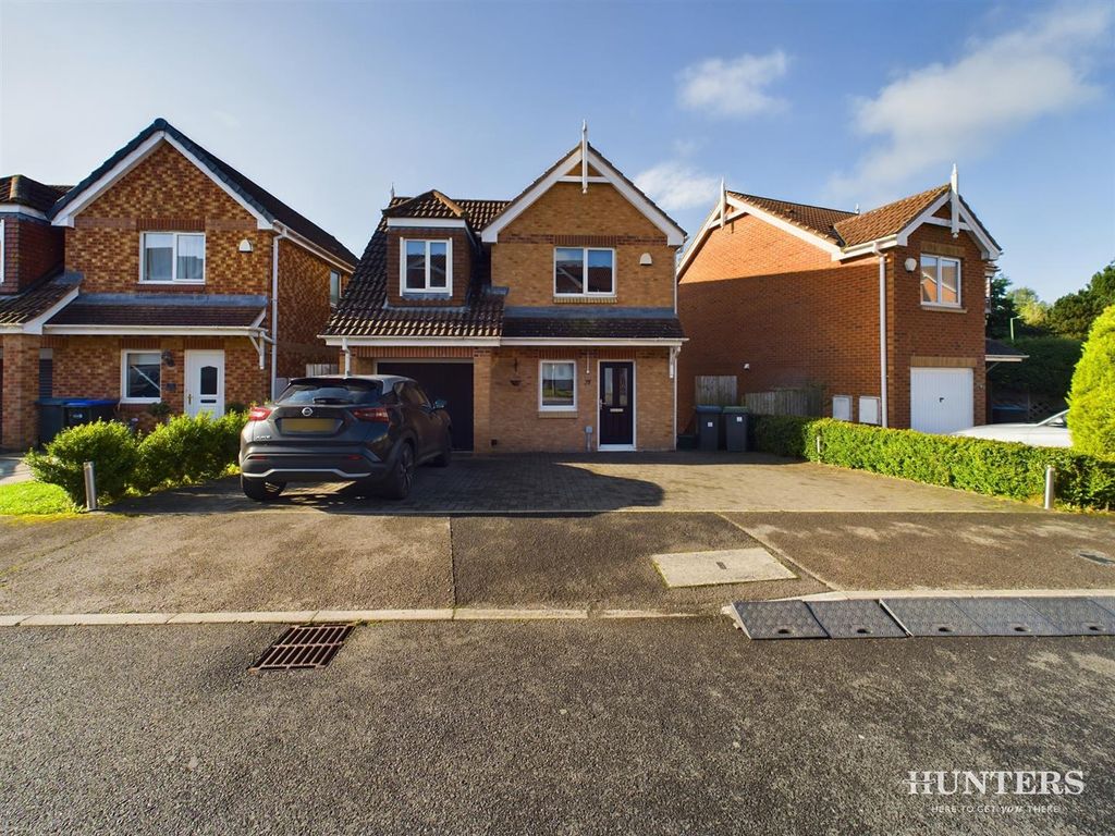 4 bed detached house for sale in The Chequers, Consett DH8, £229,950