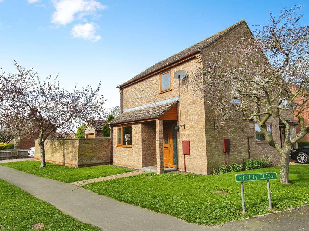 3 bed link detached house for sale in Parsons Lane, Littleport, Ely