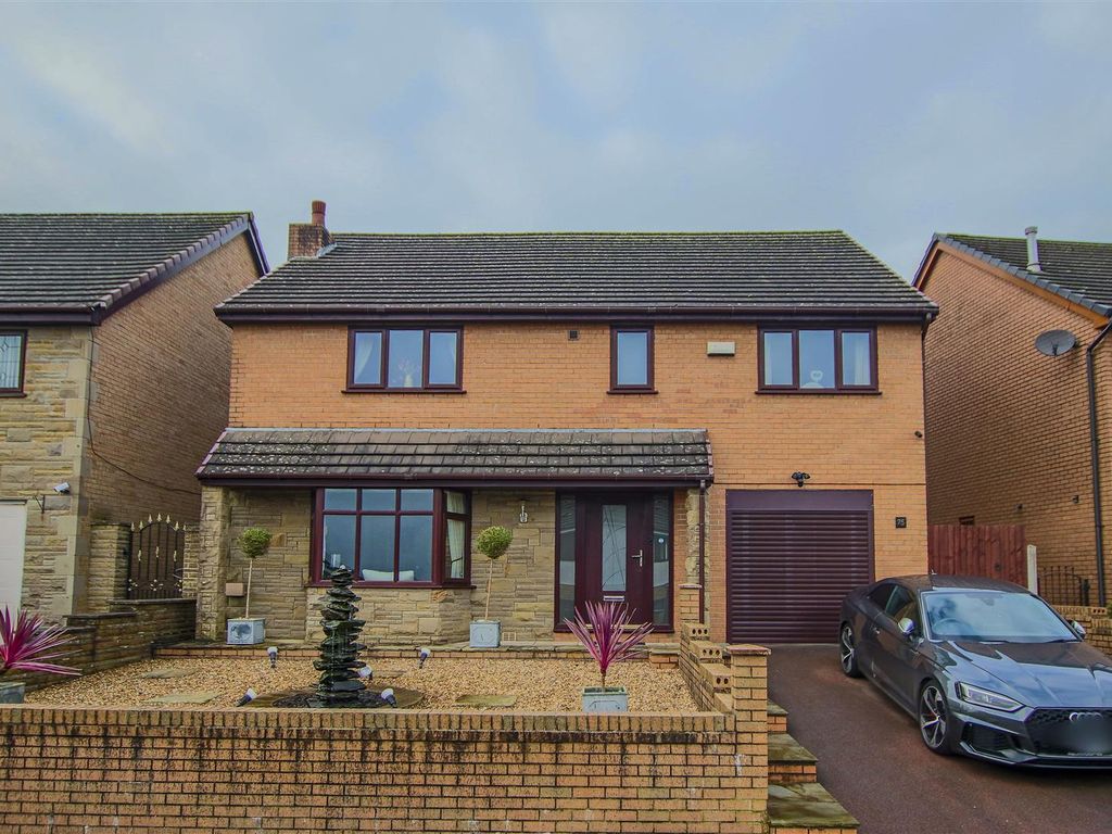 6 bed detached house for sale in Edge End Lane, Great Harwood, Blackburn BB6 Zoopla