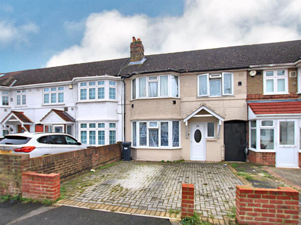 3 bed terraced house for sale in Byron Avenue, Cranford TW4, £525,000