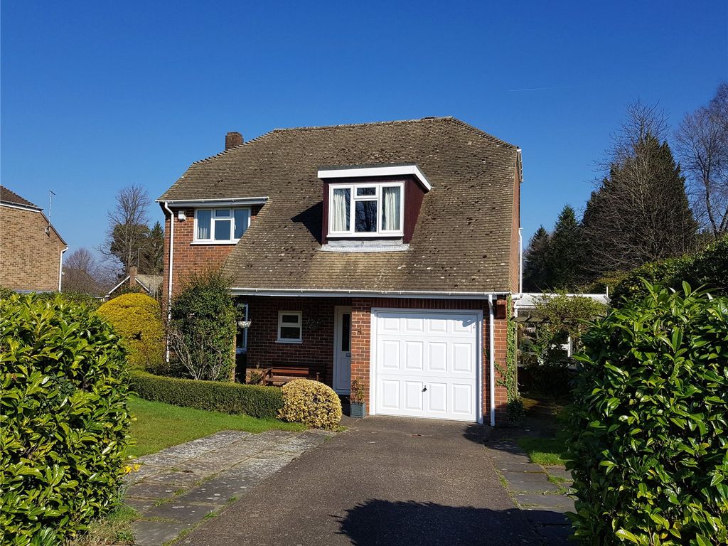 4 bed detached house for sale in Sandown Close, Tunbridge Wells, Kent