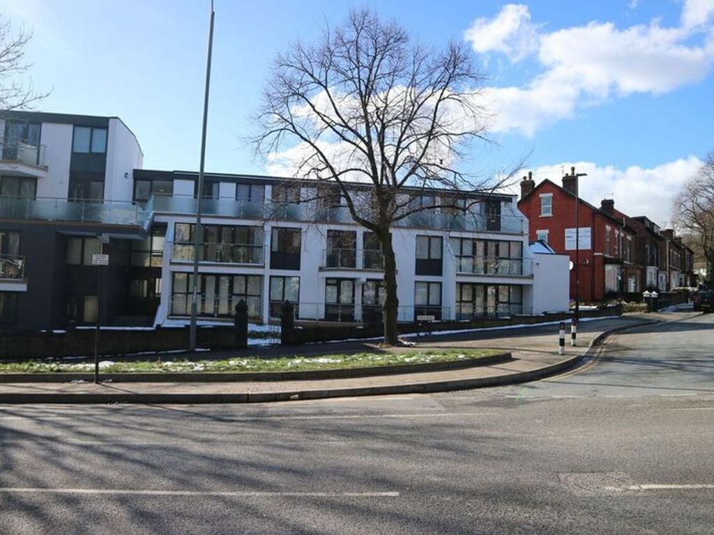 2 bed flat to rent in Burngreave Road, Sheffield S3, £750 pcm Zoopla