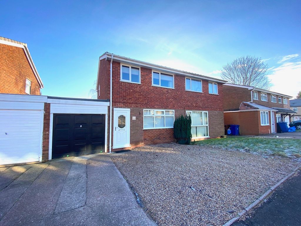 3 bed semidetached house to rent in Chancery Drive, Cannock WS12 Zoopla