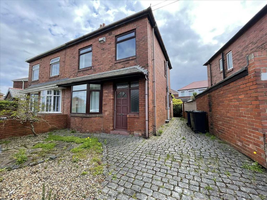 3 bed semidetached house for sale in Horsley Hill Road, South Shields