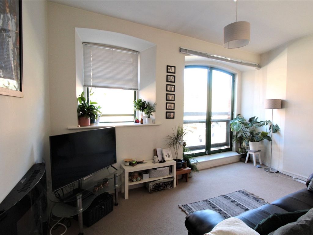 1 bed flat for sale in Sparrow Wharfe, Leeds, West Yorkshire LS2 Zoopla