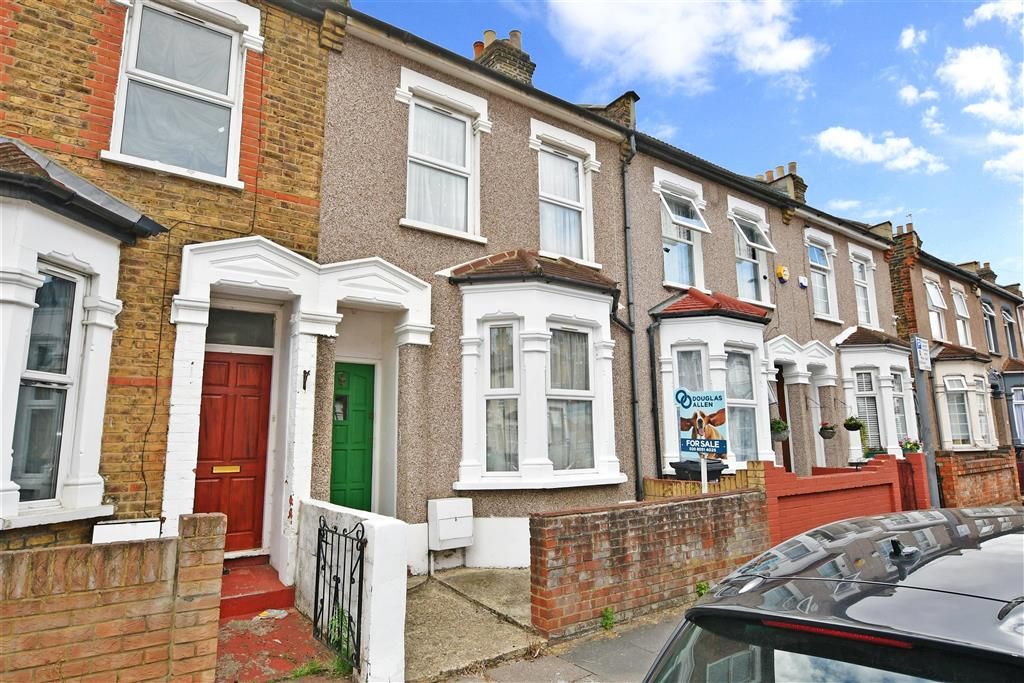 2 bed terraced house for sale in Francis Avenue, Ilford, Essex IG1 Zoopla