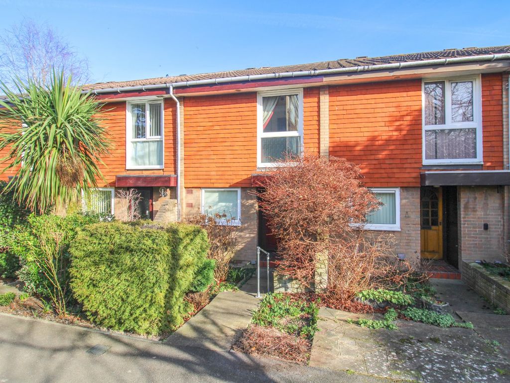 3 bed terraced house for sale in Coverdale Gardens, Park Hill, East Croydon CR0, £425,000 Zoopla