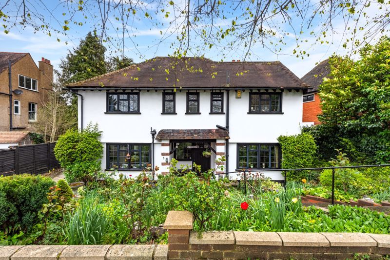 4 bed detached house for sale in Brambledown Road, Sanderstead, South