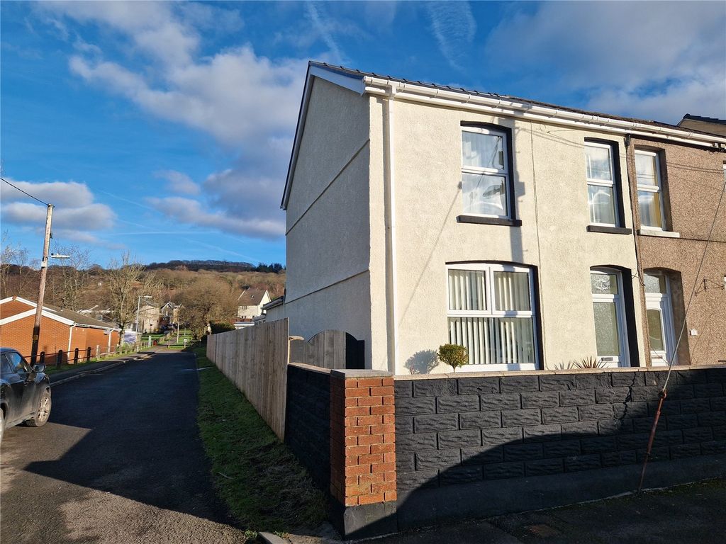 3 bed semidetached house for sale in Woodland Road, Crynant, Neath