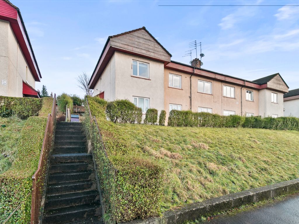 3 bed flat for sale in Kelburn Street, Barrhead, Glasgow G78, £110,000