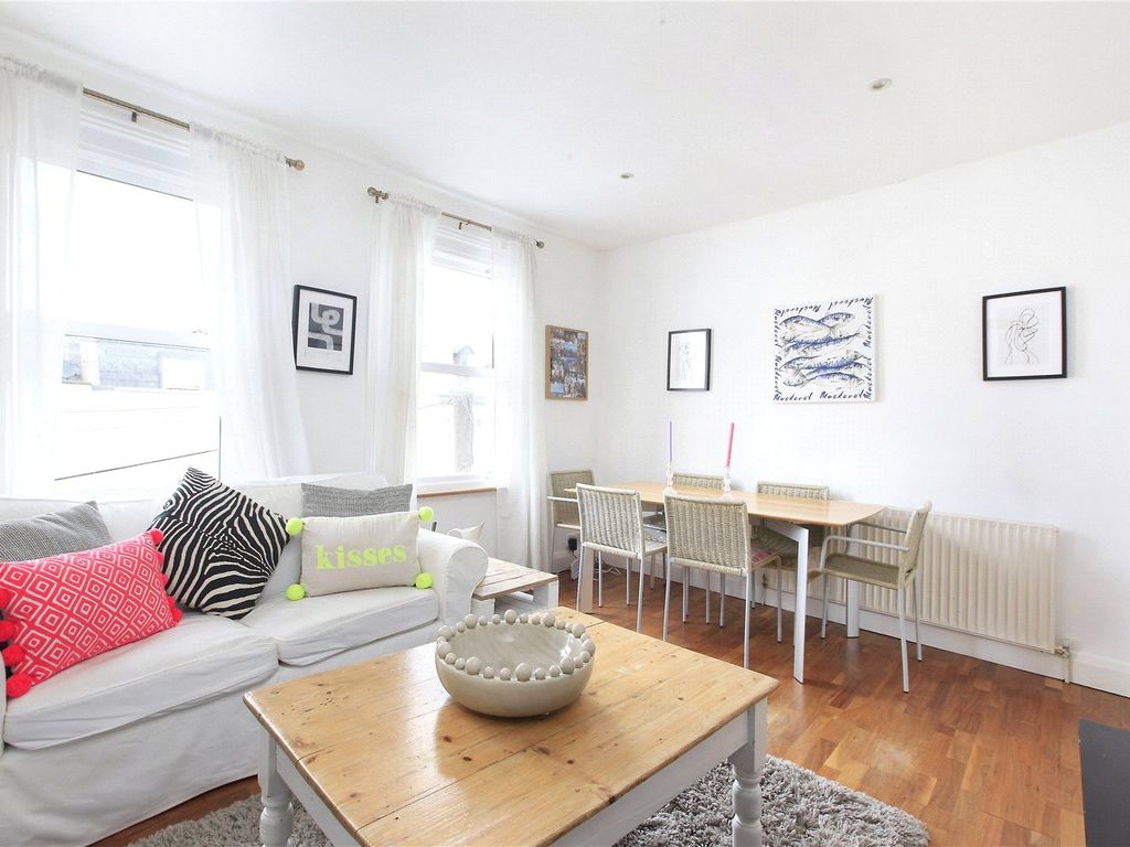 2 bed flat to rent in Vicarage Crescent, Battersea, London SW11 Zoopla