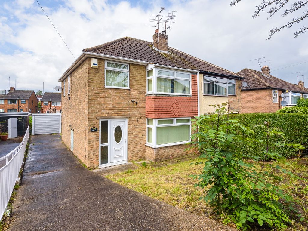 3 bed semidetached house to rent in Driver Street, Sheffield S13, £