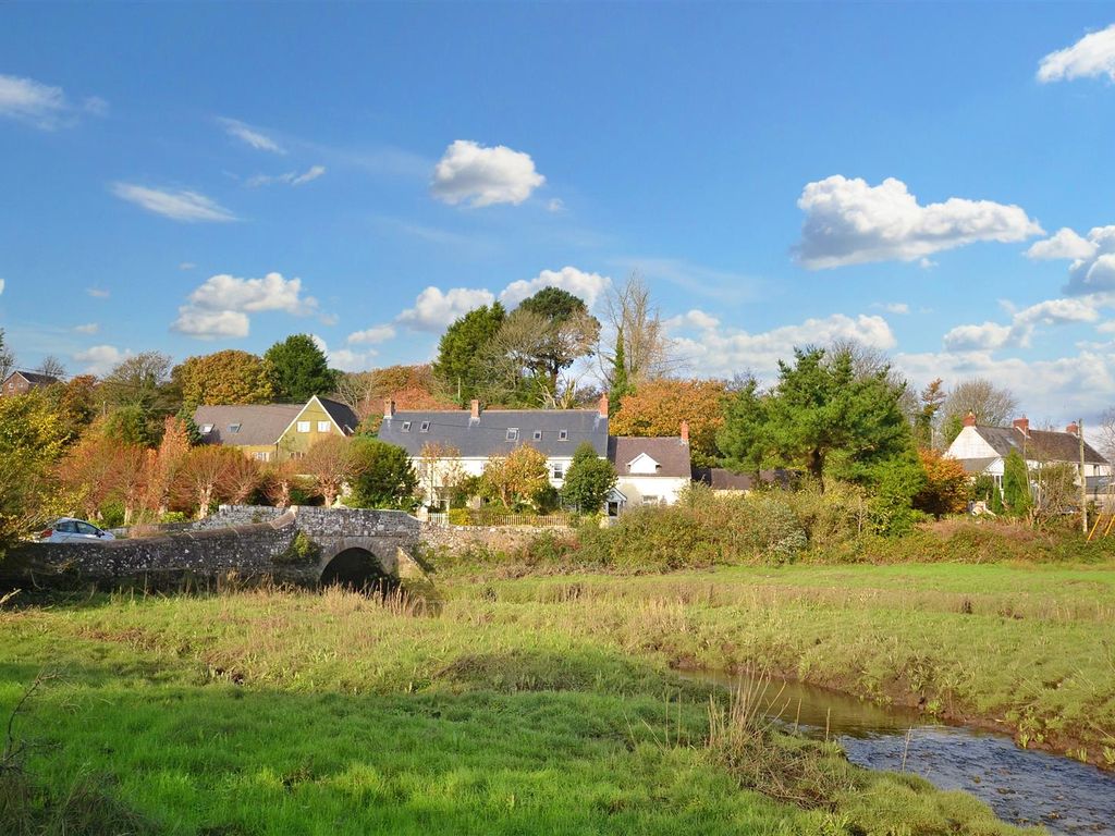 14 bed detached house for sale in Clay Lane, Haverfordwest SA61 Zoopla