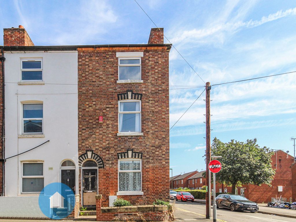 4 bed end terrace house for sale in Russell Street, Nottingham NG7, £