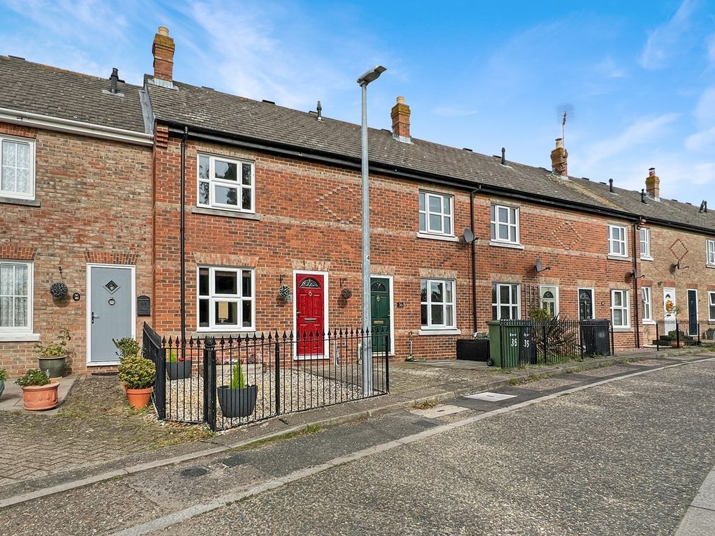 2 bed terraced house for sale in Thomas Bell Road, Earls Colne